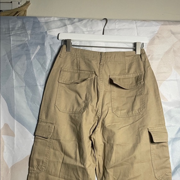 Primark Men's Beige Cargo Pants - Picture 6 of 6